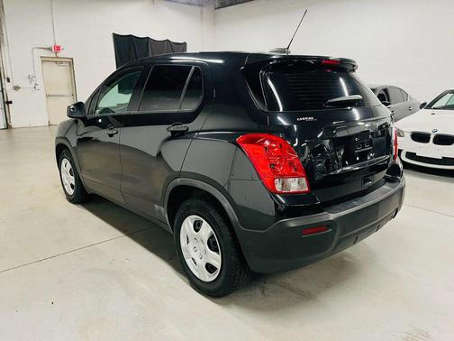 Black 2016 Chevrolet Trax LS