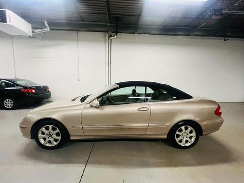 2004 Mercedes-Benz CLK-Class 320 Cabriolet
