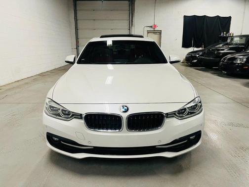 2016 BMW 328 i