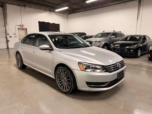 2015 Volkswagen Passat 1.8T Auto SE