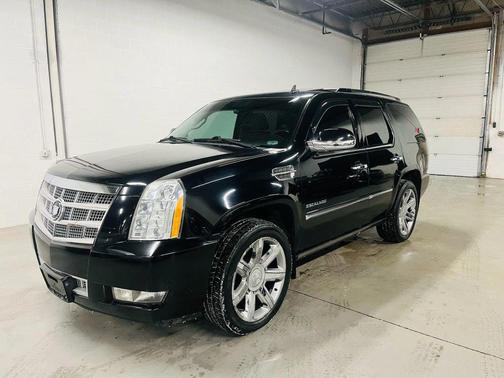 2012 Cadillac Escalade Platinum Edition