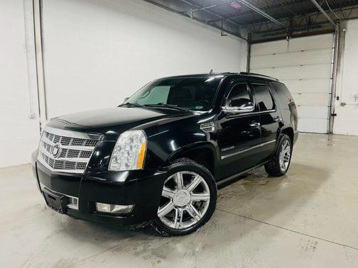 2012 Cadillac Escalade Platinum Edition