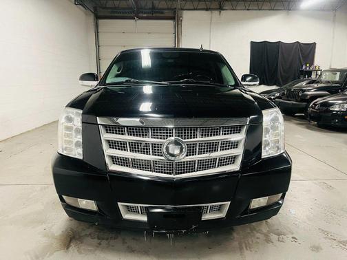 2012 Cadillac Escalade Platinum Edition