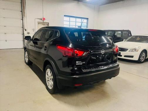 2017 Nissan Rogue Sport S