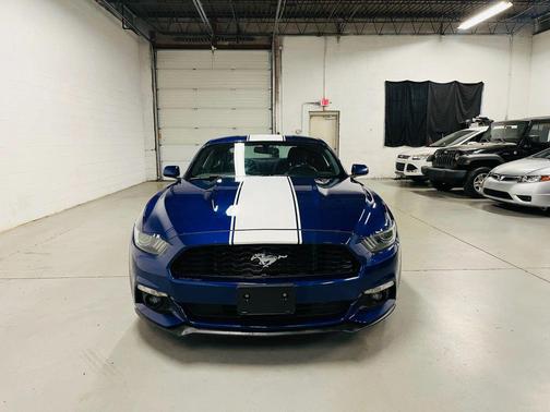 2016 Ford Mustang V6