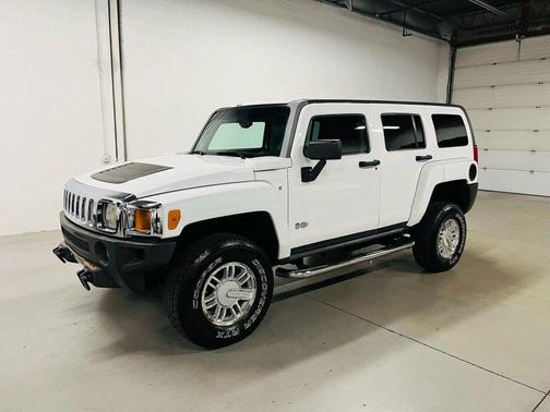 2007 Hummer H3 Base