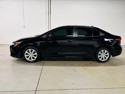 Black 2024 Toyota Corolla LE