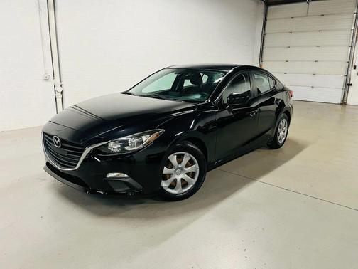2015 Mazda Mazda3 i Sport