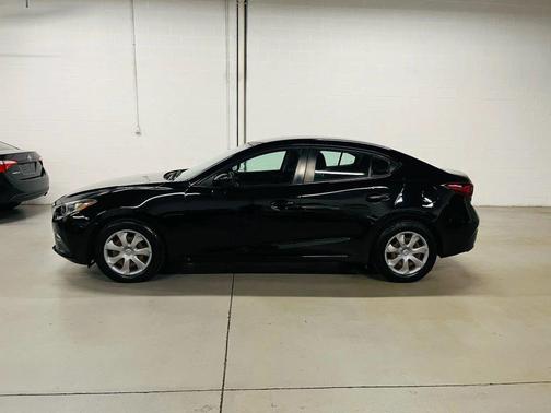 2015 Mazda Mazda3 i Sport
