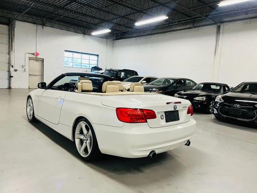 2011 BMW 335 i