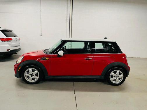 2011 MINI Cooper Cooper Hatchback 2D