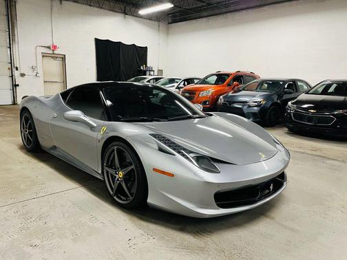 2011 Ferrari 458 Italia Base