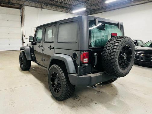 2013 Jeep Wrangler Unlimited Sport