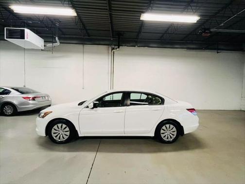 2010 Honda Accord LX Sedan 4D