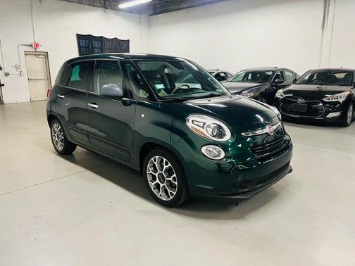 2014 FIAT 500L Easy Hatchback 4D