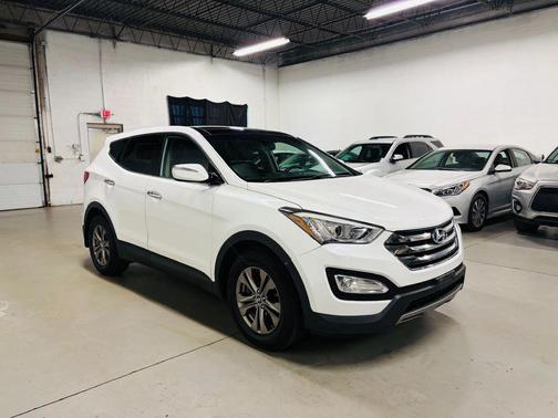 White 2013 Hyundai SANTA FE Sport