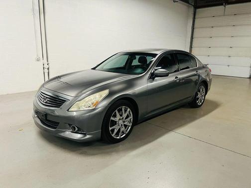 2012 INFINITI G37 G37x Sedan 4D