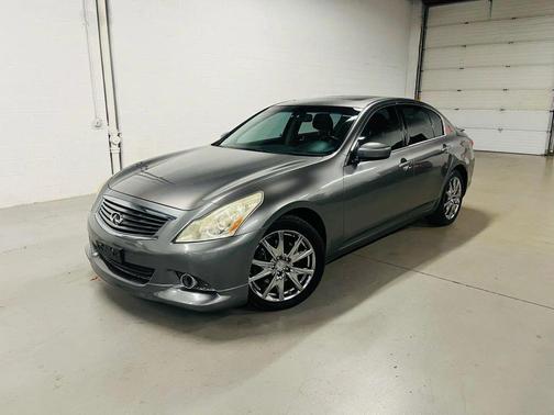2012 INFINITI G37 G37x Sedan 4D