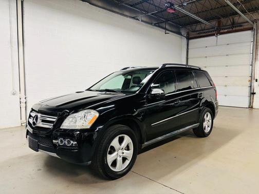 Black 2010 Mercedes-Benz GL-Class GL 450 4MATIC