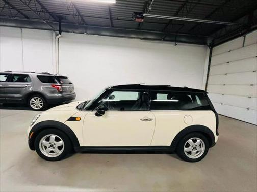 2010 MINI Cooper Clubman Base