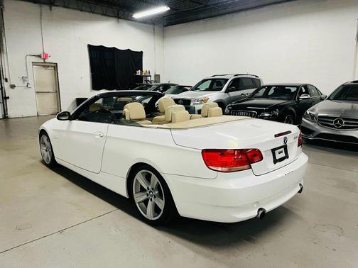 White 2007 BMW 335 i