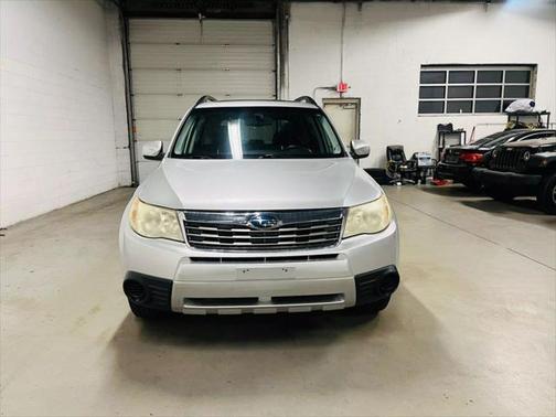 2010 Subaru Forester 2.5 X Premium
