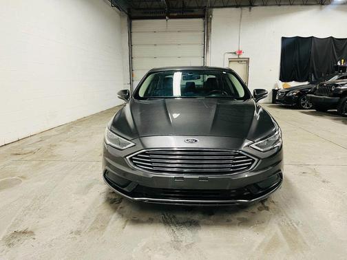 2017 Ford Fusion Hybrid SE