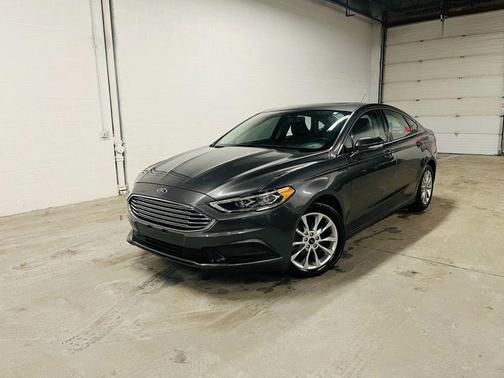2017 Ford Fusion Hybrid SE