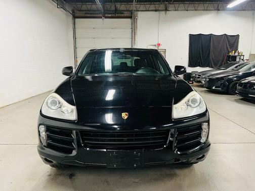 2010 Porsche Cayenne Cayenne