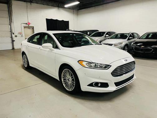 2014 Ford Fusion Hybrid SE