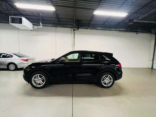 2013 Porsche Cayenne Base