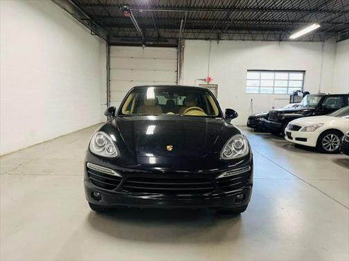 2013 Porsche Cayenne Base