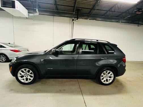 Gray 2013 BMW X5 xDrive 35i Sport Activity