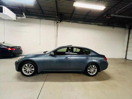 2008 INFINITI G35 G35x Sedan 4D