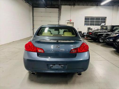 2008 INFINITI G35 G35x Sedan 4D
