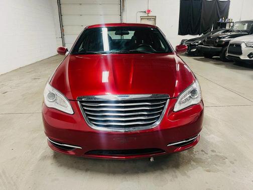 2014 Chrysler 200 Touring