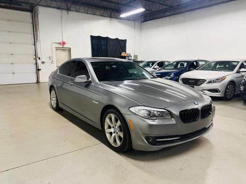 Gray 2011 BMW 550 i xDrive
