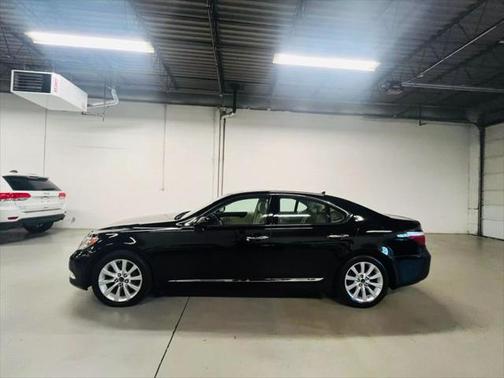2007 Lexus LS 460 Base
