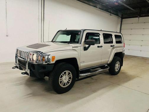 2006 Hummer H3 Base