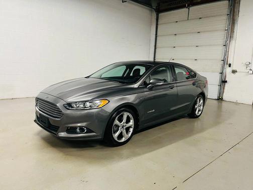 2013 Ford Fusion Hybrid SE Hybrid