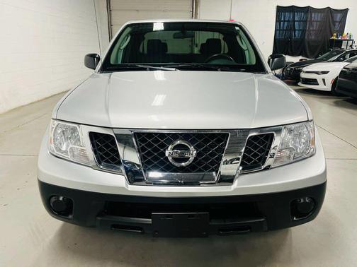 Silver 2010 Nissan Frontier XE