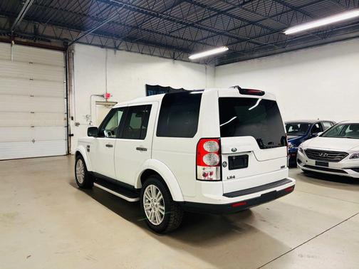 White 2011 Land Rover LR4 Base