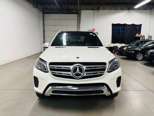 White 2018 Mercedes-Benz GLS 450 4MATIC