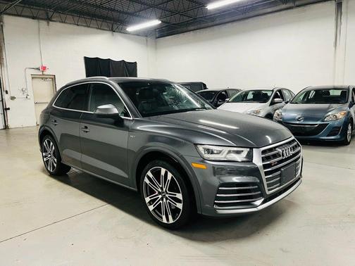 2018 Audi SQ5 3.0T Premium Plus