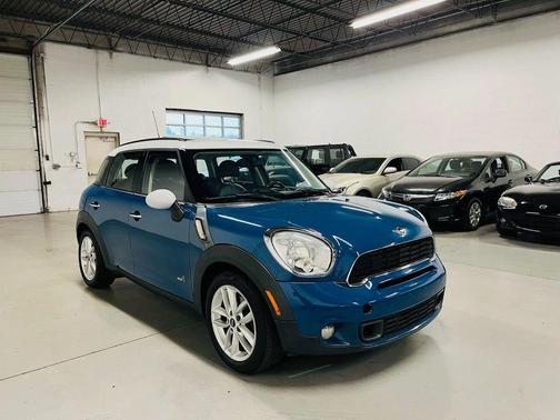 2011 MINI Cooper S Countryman Base