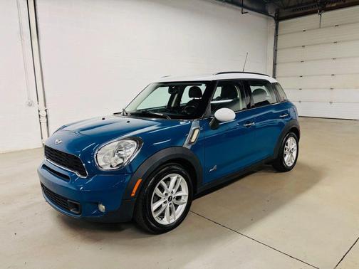 2011 MINI Cooper S Countryman Base