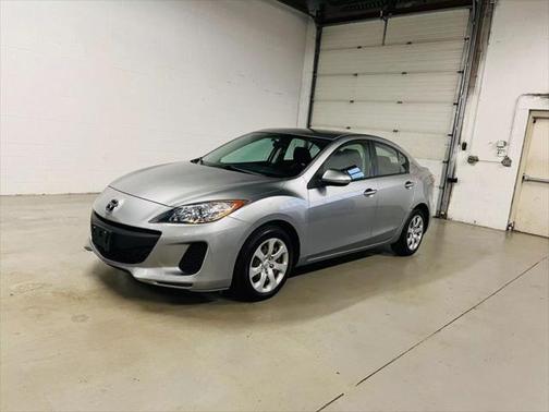 2013 Mazda Mazda3 i SV