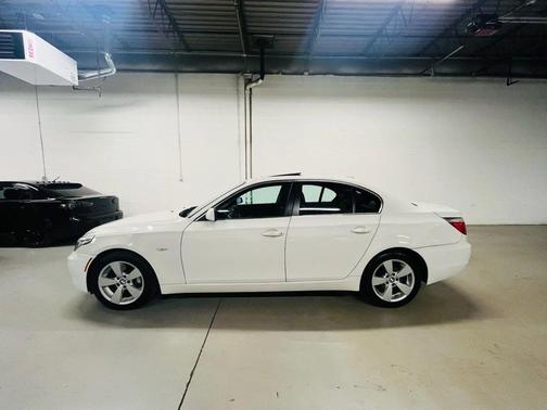 2008 BMW 528 xi