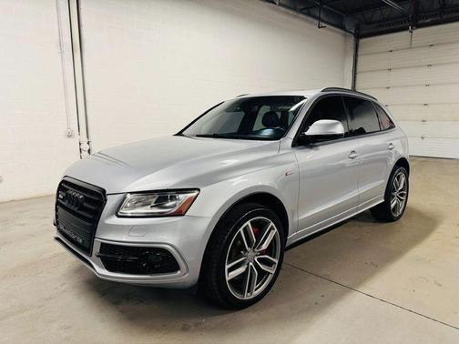 2016 Audi SQ5 3.0T Premium Plus