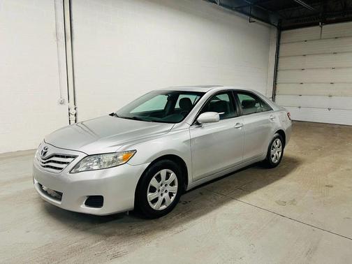2010 Toyota Camry LE
